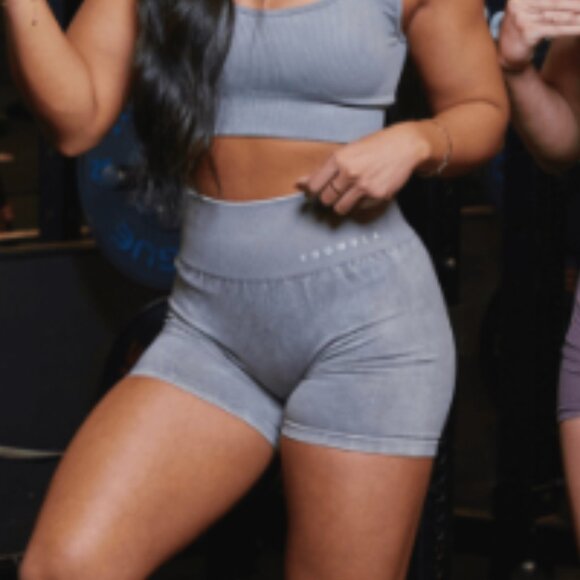 YoungLA - Scrunch Athletic Bike Shorts W111 | Size Medium | Gray Wash - Picture 10 of 10